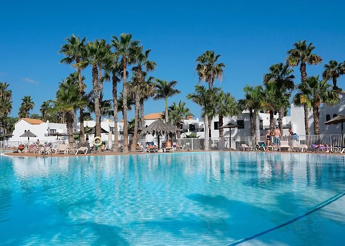 Que Vida! - With Pool Apartment