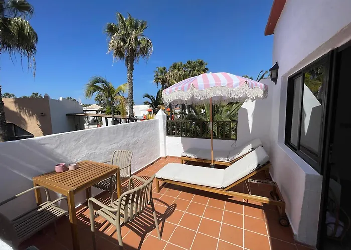 Que Vida! - With Pool コラレホ