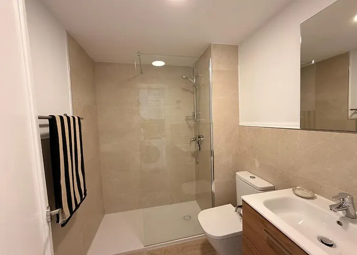 Que Vida! - With Pool Apartment *